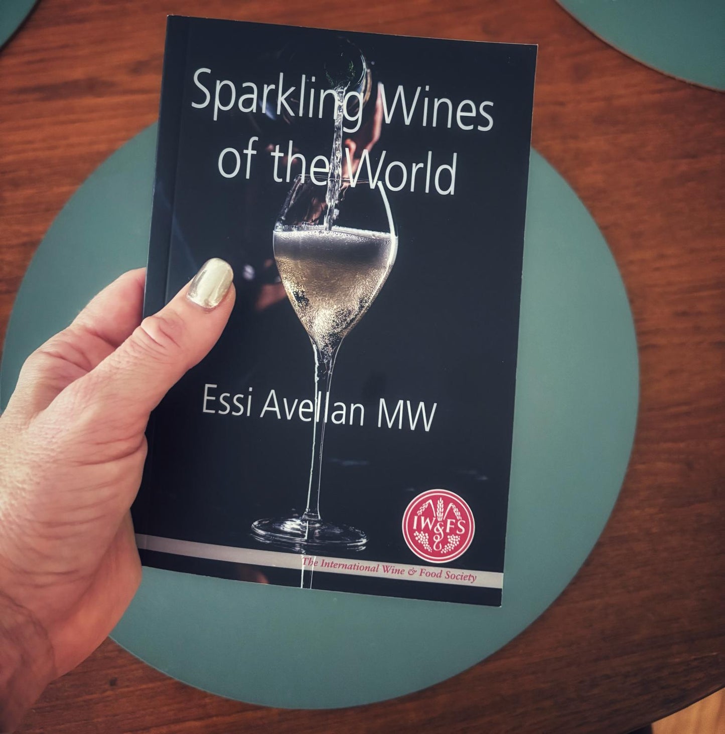 Sparkling Wines of the World (IWFS)